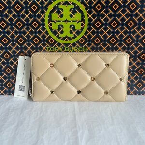 Tory Burch Willa Charms Zip Continental Wallet Soft Serve Gold Tan Cream